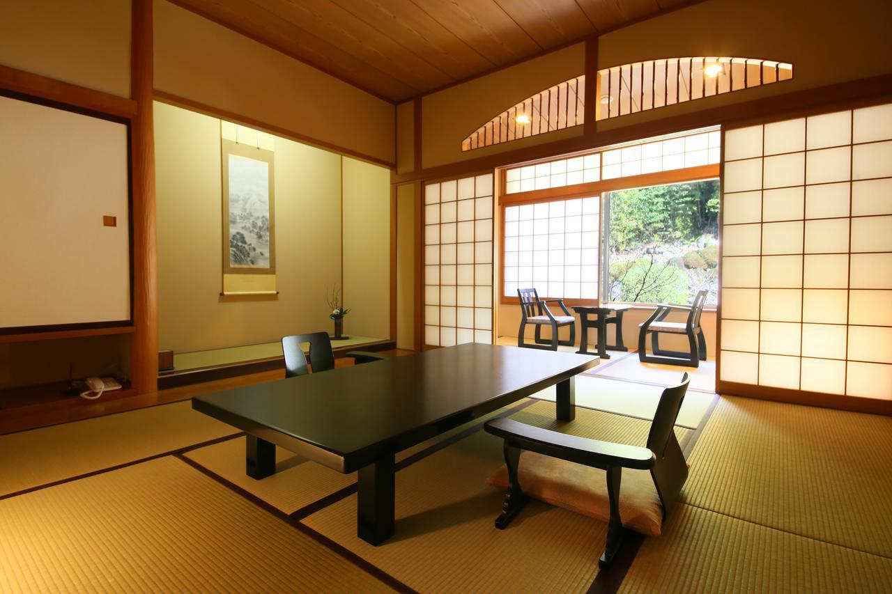Hotel Zabo Koshu Zimmer foto
